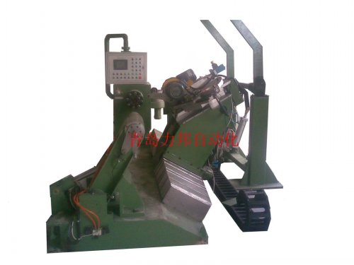 DLB-4000-type package with a molding fabric cutting machine